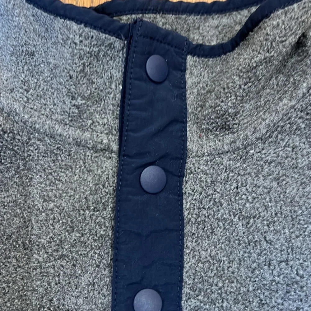 Patagonia pullover grey Synchilla retool jacket snap buttons youth xxl 16-18